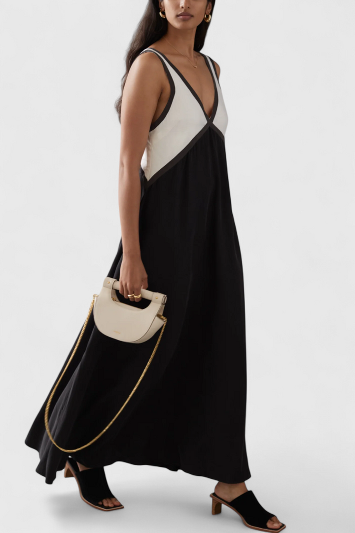 Diamond – Boho-Maxikleid für den Sommer mit femininem V-Ausschnitt