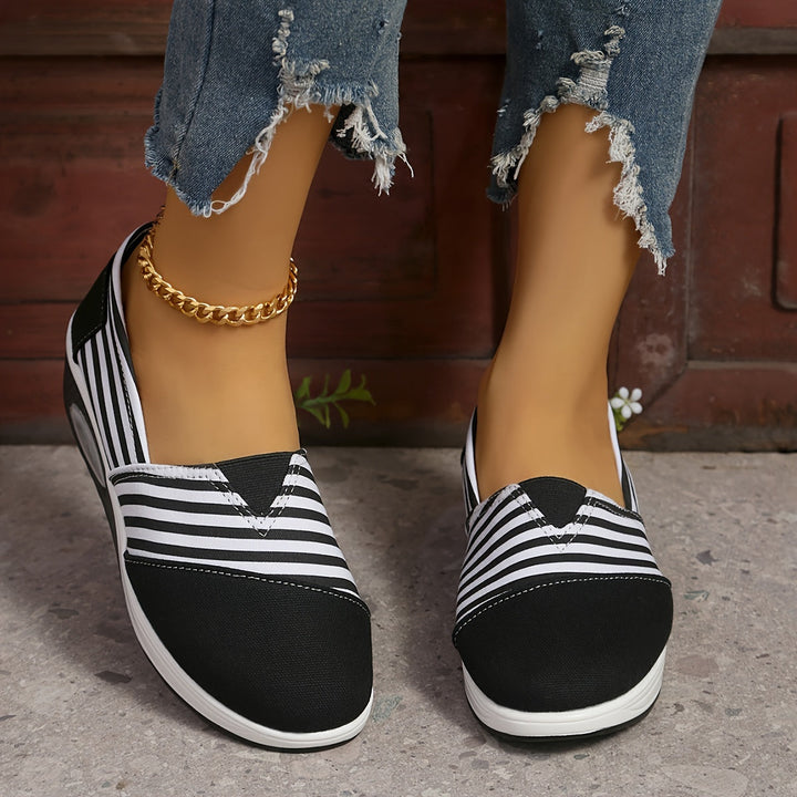 🔥 Tagesangebot: 50 % Rabatt – Bequeme Damen Slip-On Sneaker mit orthopädischer Unterstützung und Streifenmuster!