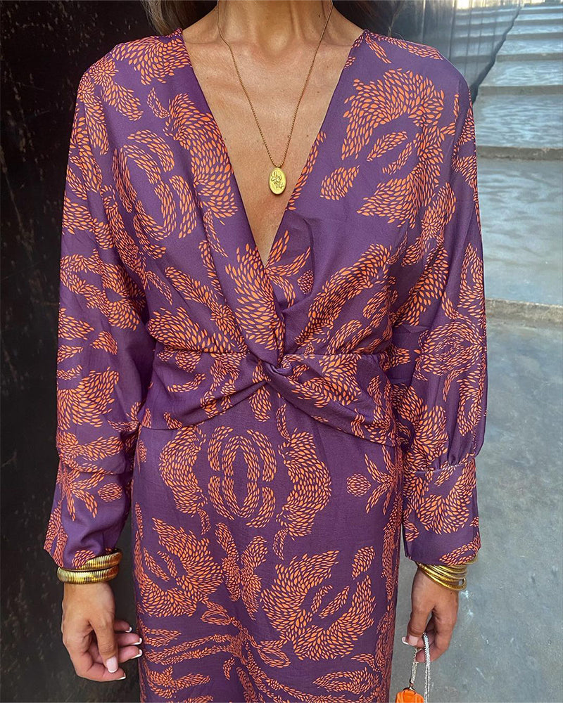 Valerie™ | Vintage Kleid mit langen Ärmeln und V-Ausschnitt