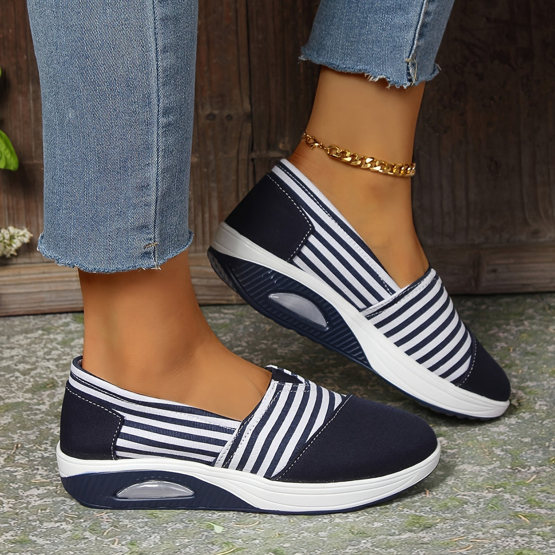 🔥 Tagesangebot: 50 % Rabatt – Bequeme Damen Slip-On Sneaker mit orthopädischer Unterstützung und Streifenmuster!