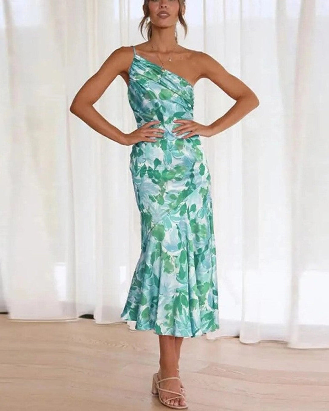 Greta™ | Asymmetrisches Maxi-Kleid mit Blumenmuster für Damen