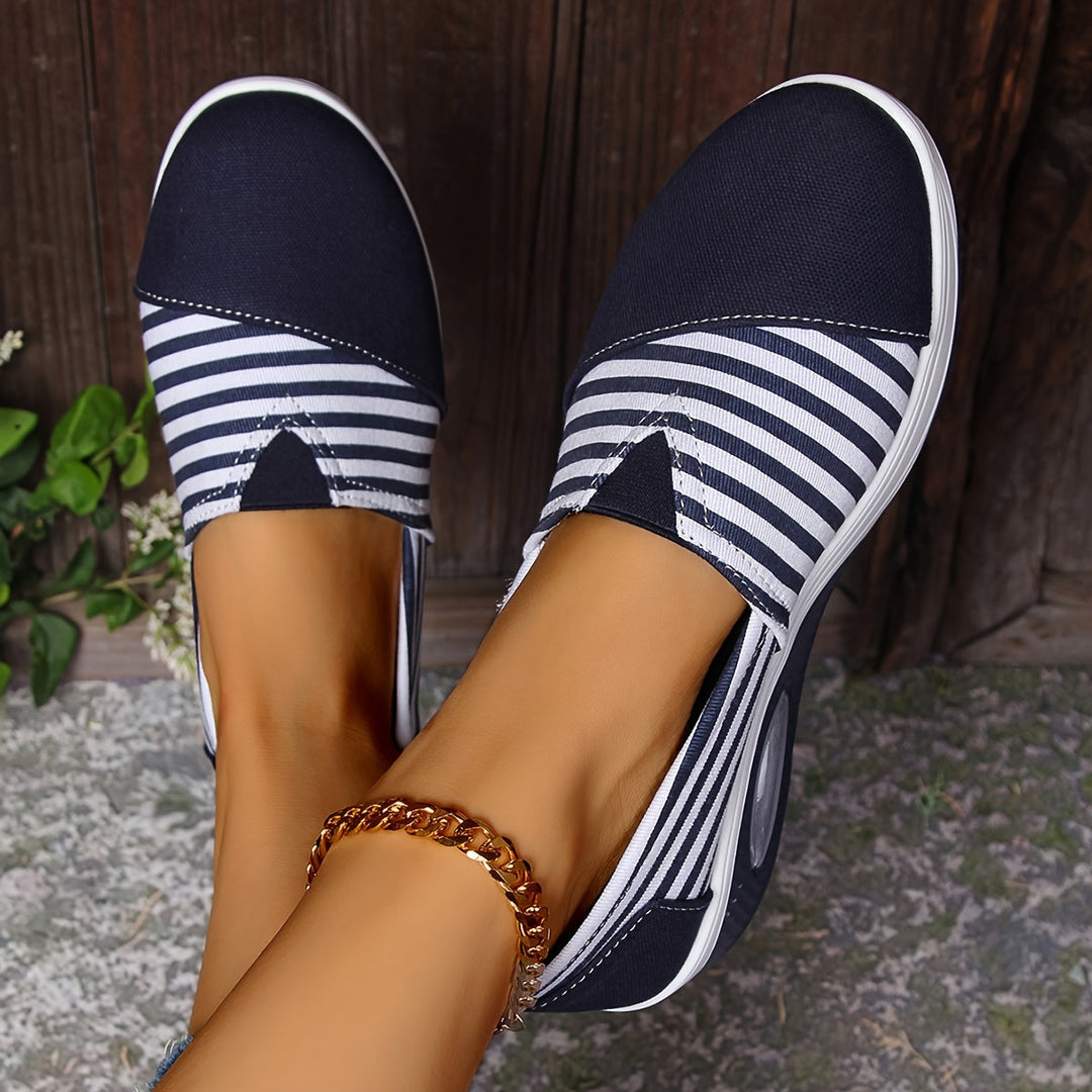 🔥 Tagesangebot: 50 % Rabatt – Bequeme Damen Slip-On Sneaker mit orthopädischer Unterstützung und Streifenmuster!